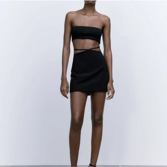 ZARA MINI SKIRT - S2436